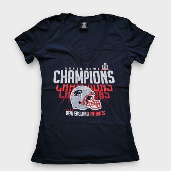 NFL Team 2016 Superbowl Champions New England Patriots T-Shirt Navy Women Sz S - Picture 2 of 5